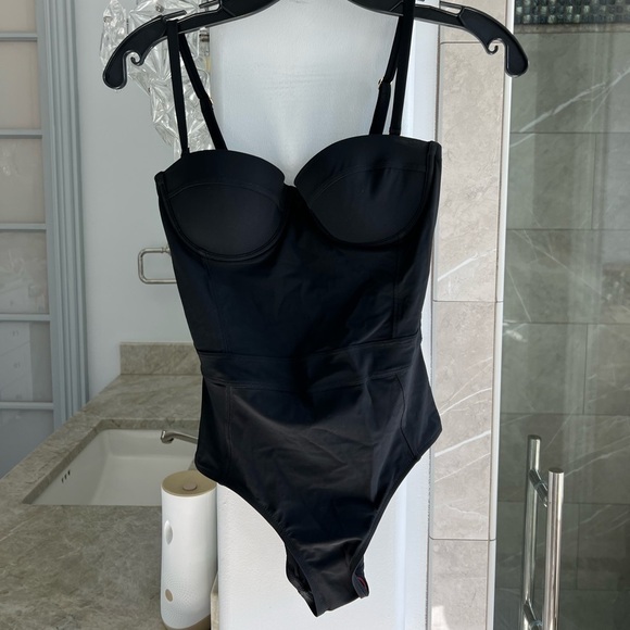 Tory Burch Lipsi Convertible One-Piece Swimsuit Black - Picture 9 of 15